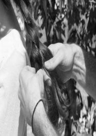 撩裙(兄妹NPH)(绿格子)_